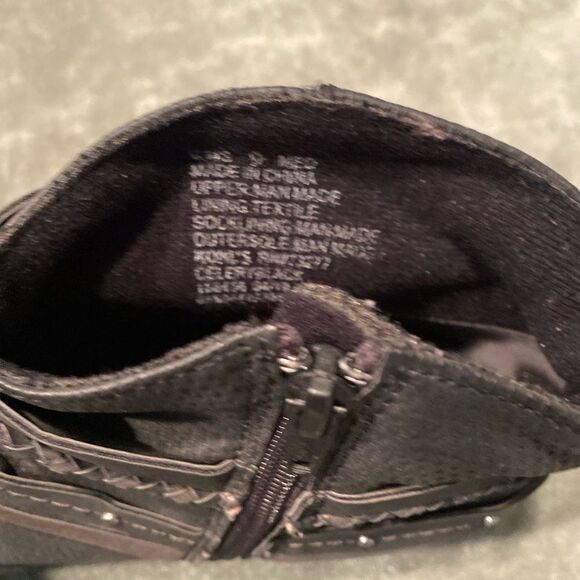 #328 BRAID Strap Leather Booties - Picture 6 of 7